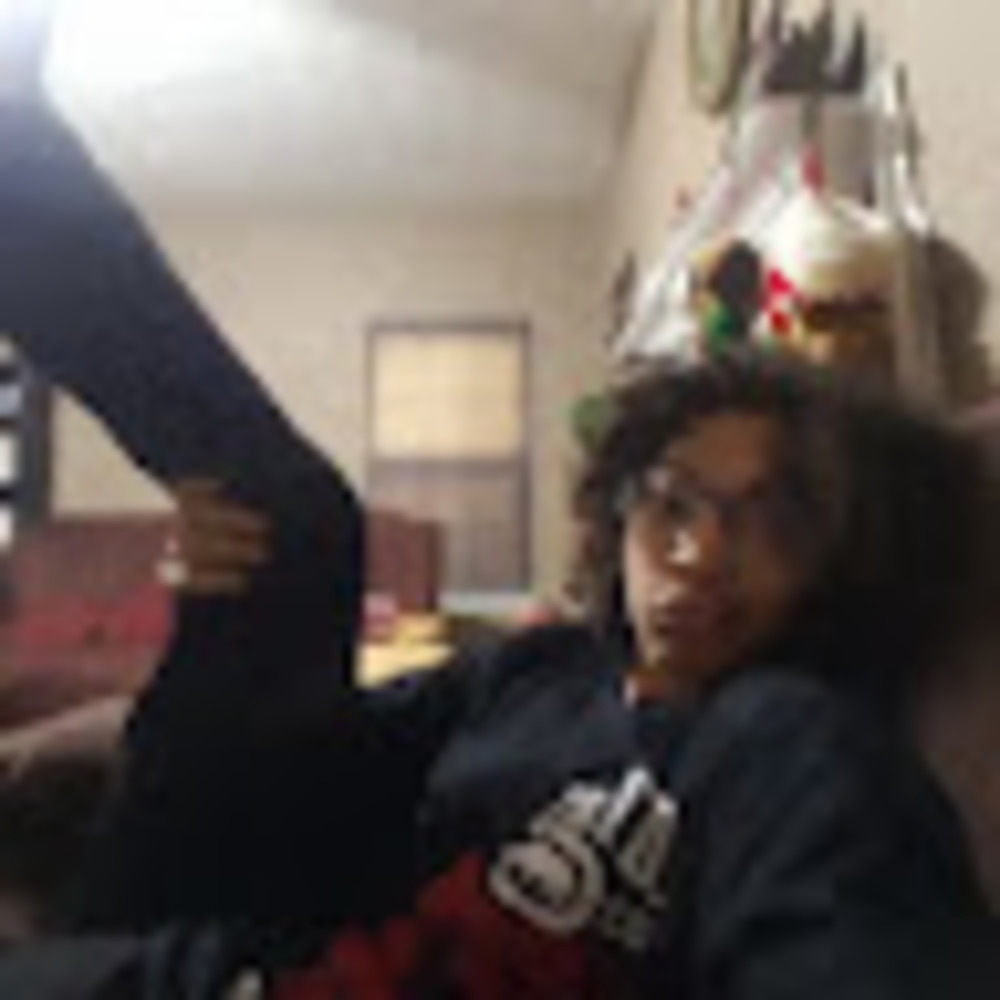 Meet your Posher, Cameron